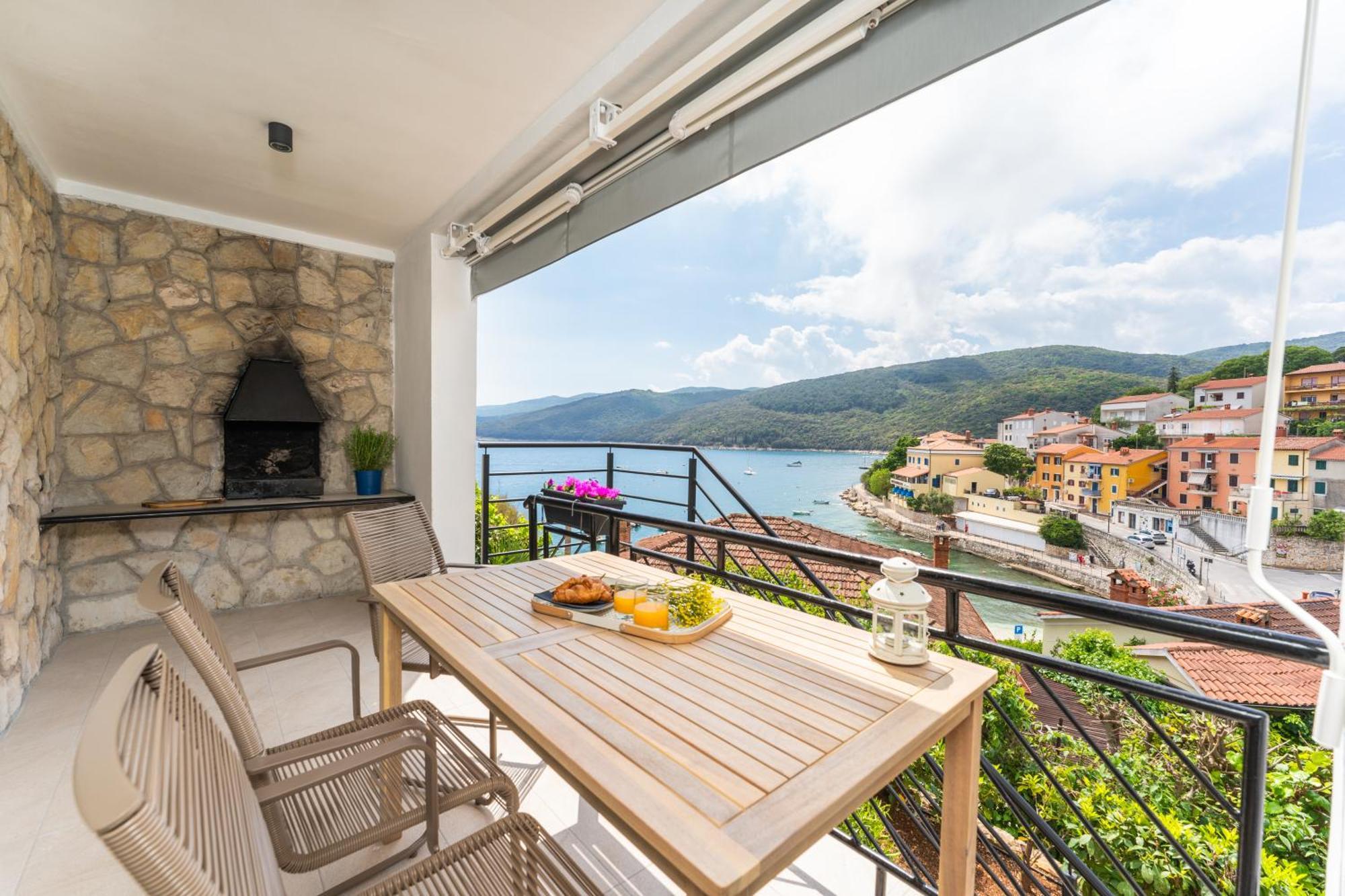 Katarina Apartment Рабац Екстериор снимка